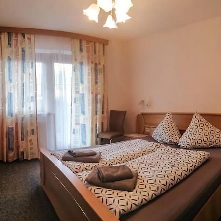 Schultes Evelyn Apartment Jerzens Exterior foto